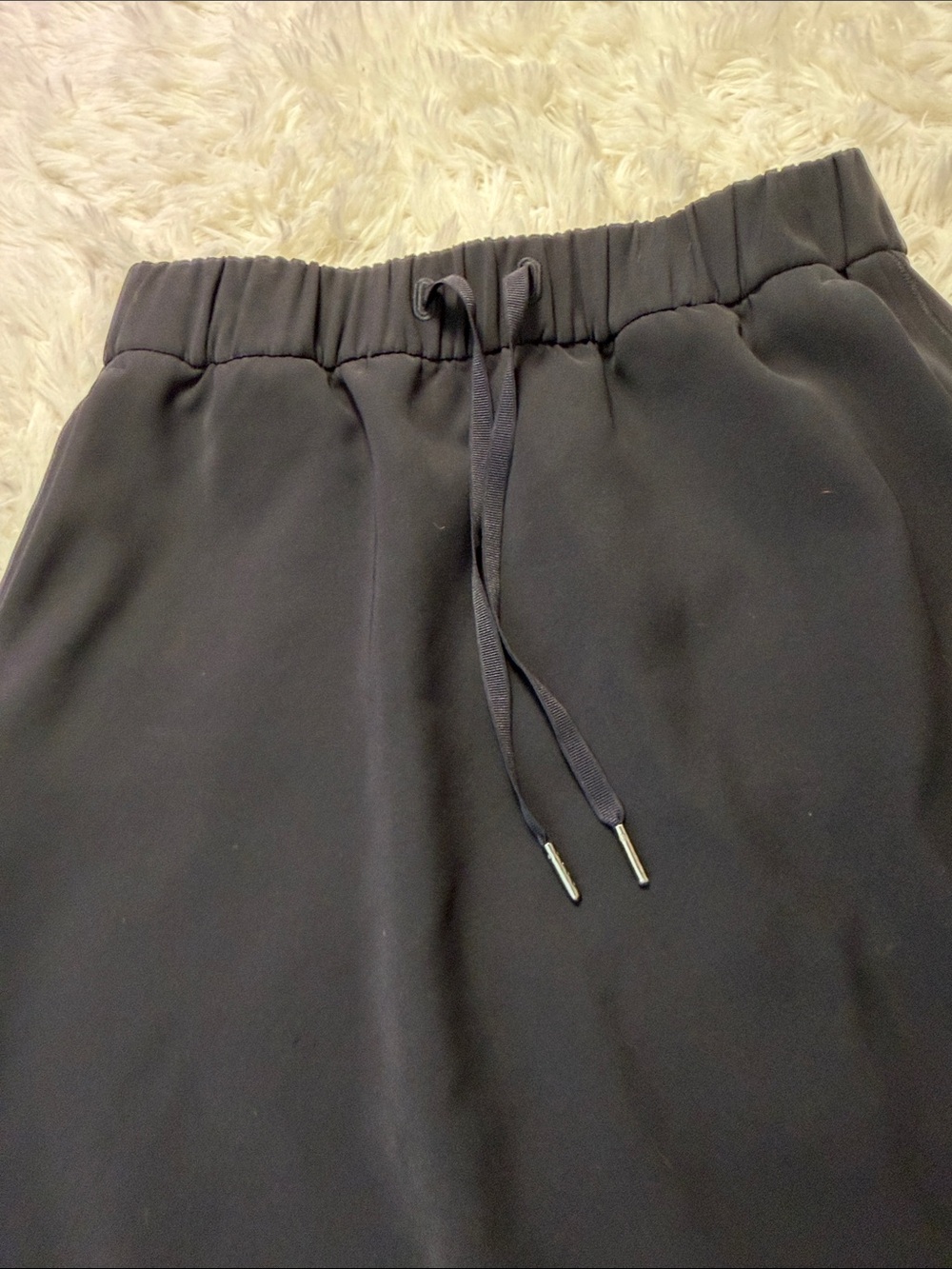 Lululemon On The Fly Skirt *Woven Black - Picture 2 of 5